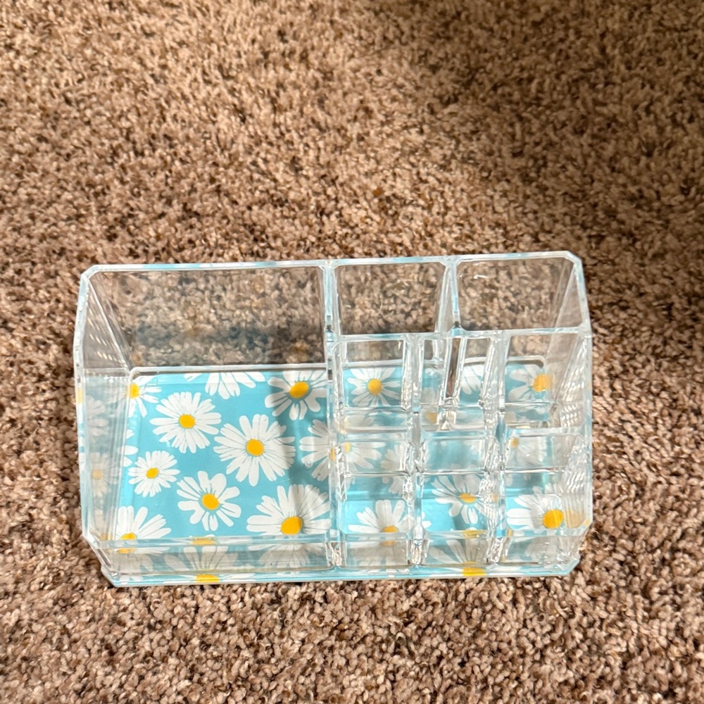 Floral Acrylic Organizer with Daisy Design